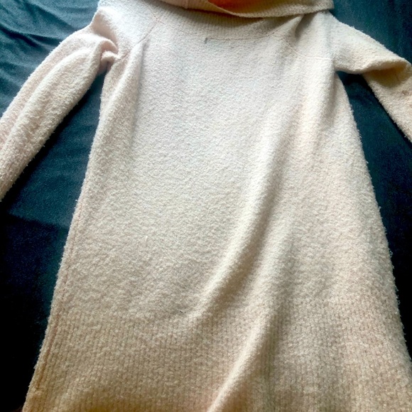 Long soft sweater - Picture 4 of 5